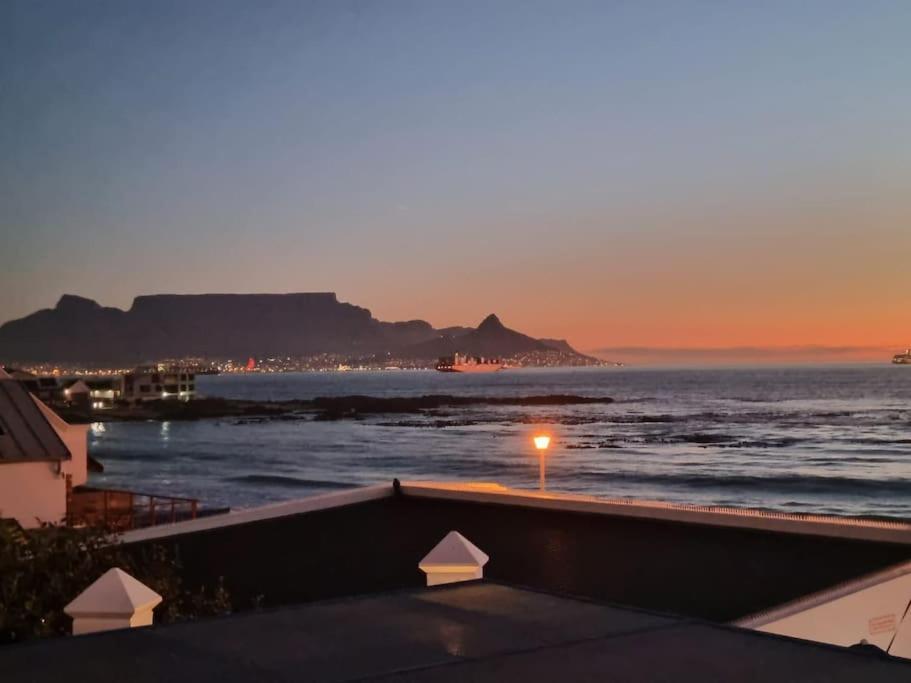 Cape Town, Sea Point, Beautiful 2 Bedroom Apartment @Tucked Away Ngoại thất bức ảnh